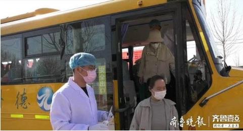 模擬開學！德州尚德小學開展疫情防控校車應(yīng)急演練