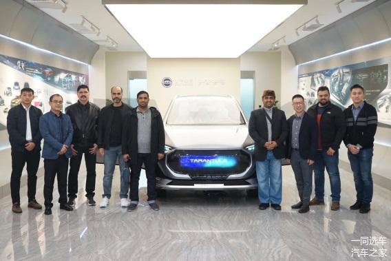 中東最大校車訂單花落誰家？186臺上汽MAXUS V80校車交付阿聯酋